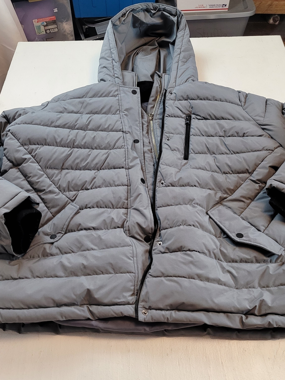 Swiss Tech Light Gray Quilted Hooded Puffer Jacket